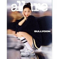 Allure: NMIXX Cover October 2024: Type B