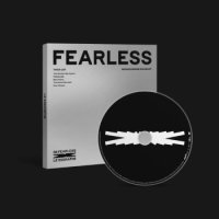 Le Sserafim: Fearless (Monochrome Bouquet Version)